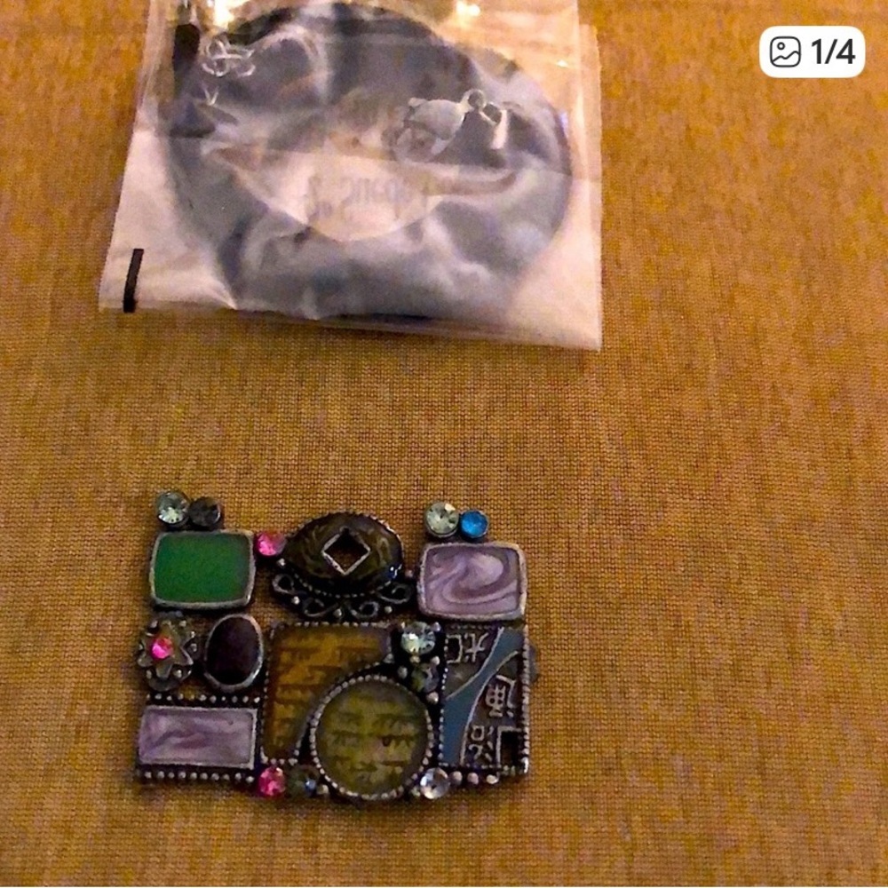 Artistic Multicolor Pendant 💚💜